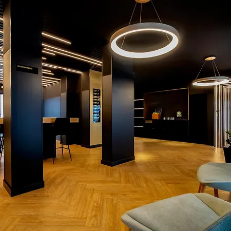 Puerto De La Luz By Pierre & 라스팔마스